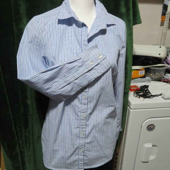 Ladies Blue and White Pin-Striped Button Down Blouse - Picture 1 of 6